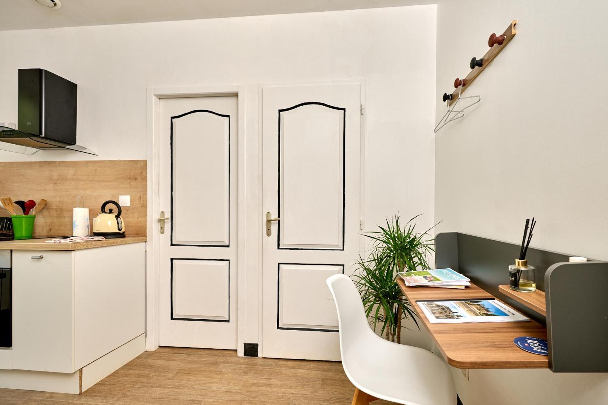 Agreable Studio En Hyper Centre Nevers Exterior photo